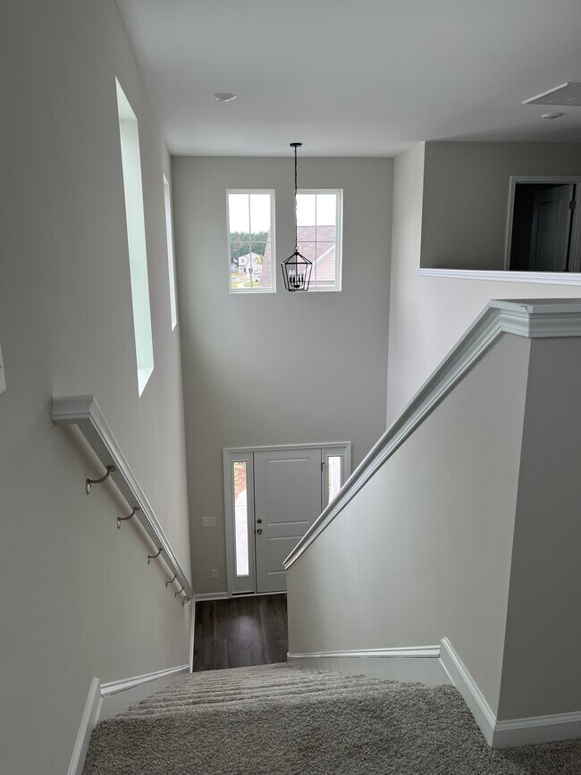 Building Photo - 198 Dreher Dr