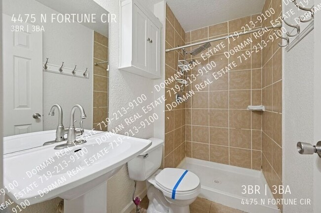 Building Photo - 4475 N Fortune Cir