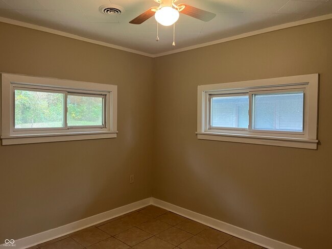 Building Photo - 15495 Martha St