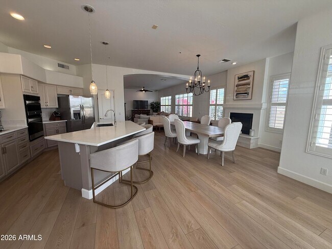 Building Photo - 7979 E Princess Dr