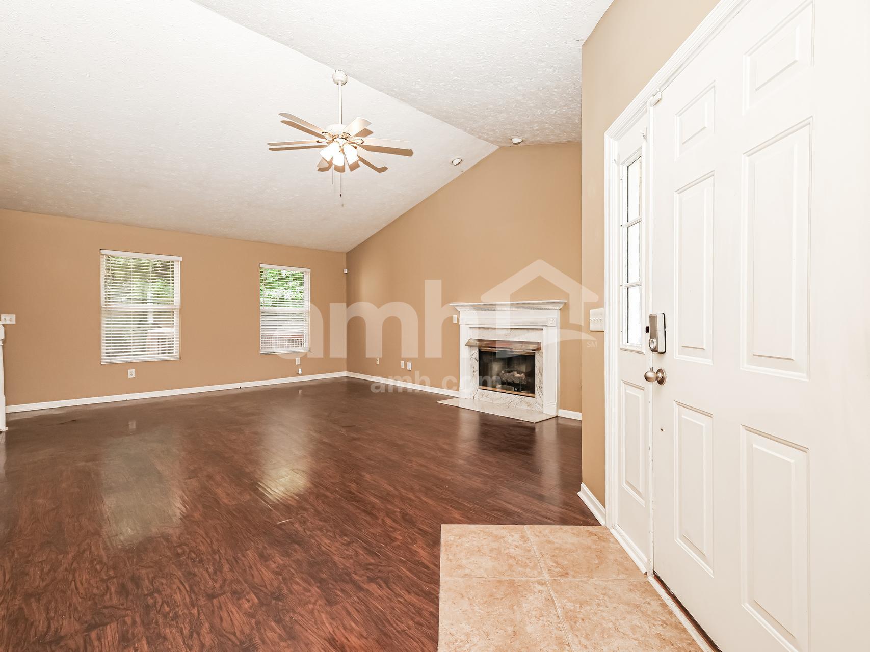 Building Photo - 4102 Loyala Chase Ln