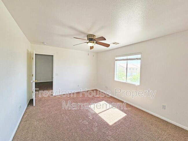 Building Photo - 1951 Teepee Rd