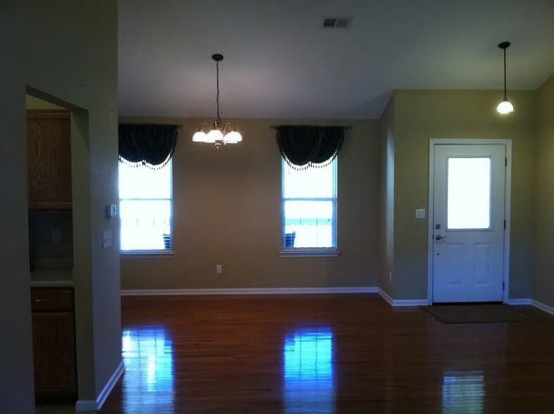 Building Photo - 45 Harper Meadow Way