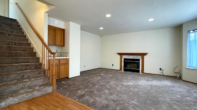 Building Photo - 1124 Calle Almaden