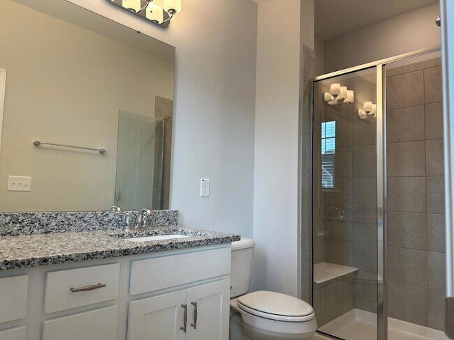 Building Photo - 1106 Harmony Trl