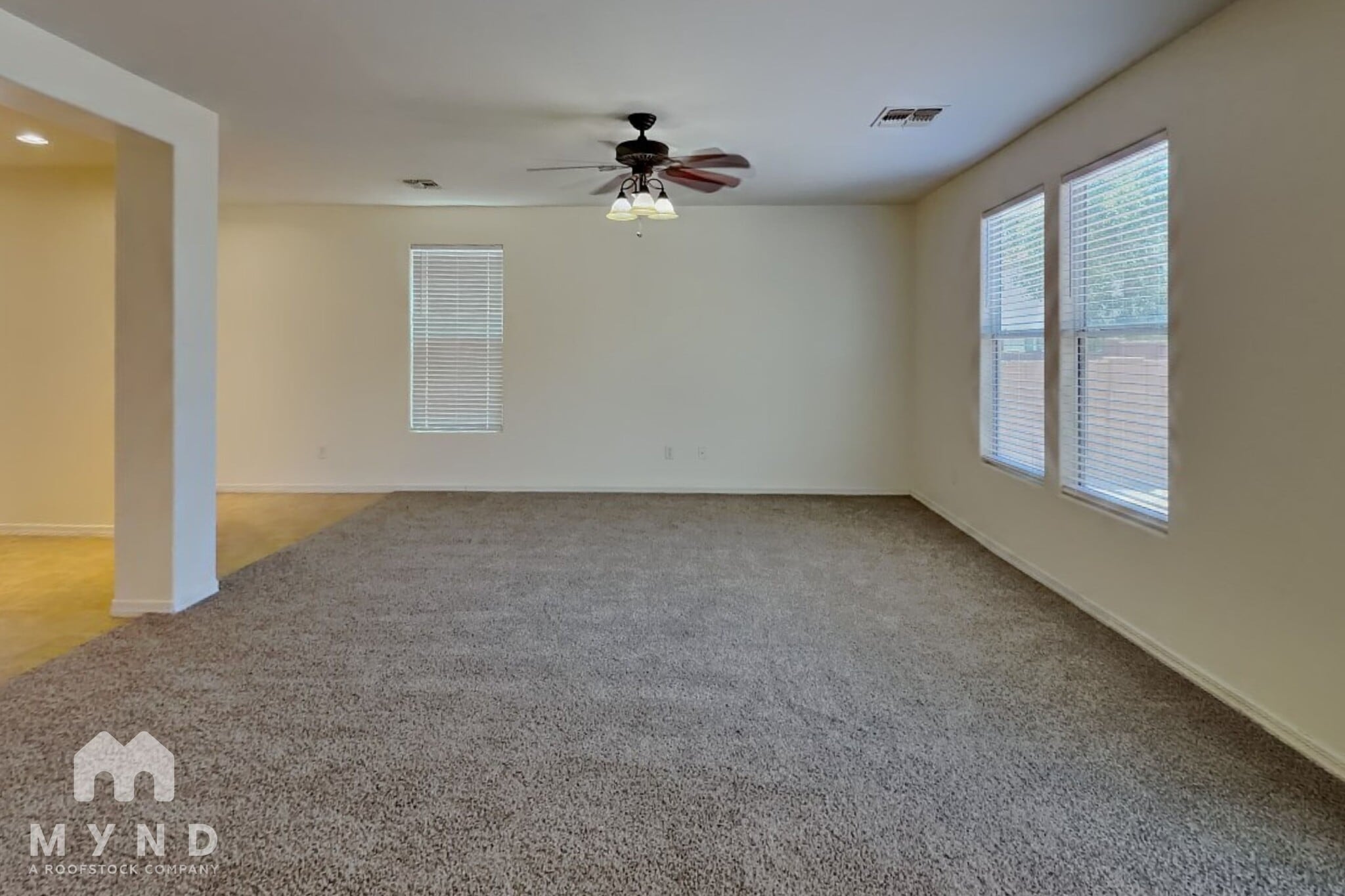 Building Photo - 7056 S GREENEYES Ln