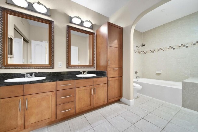 Building Photo - 2299 Lone Star Dr