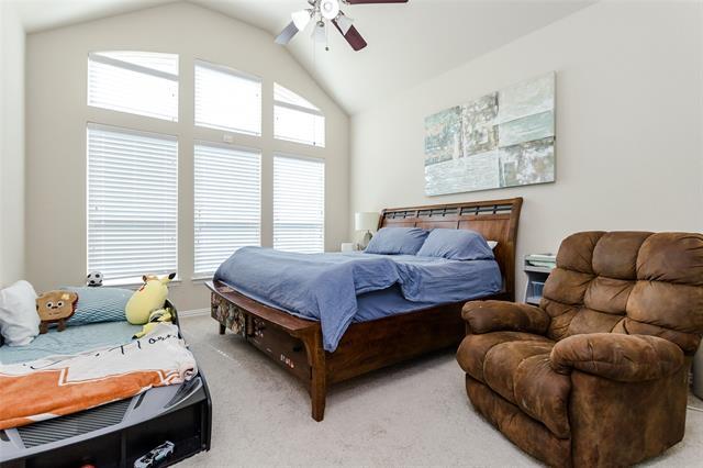 Building Photo - 8801 Stenson St