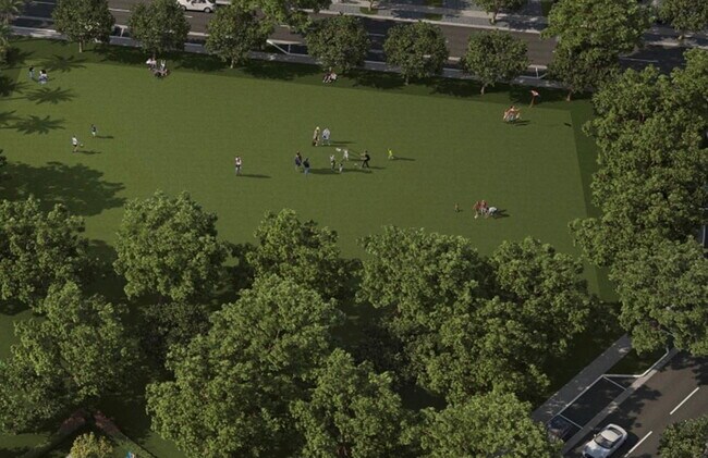 Building Photo - 651 SE 14th Ct