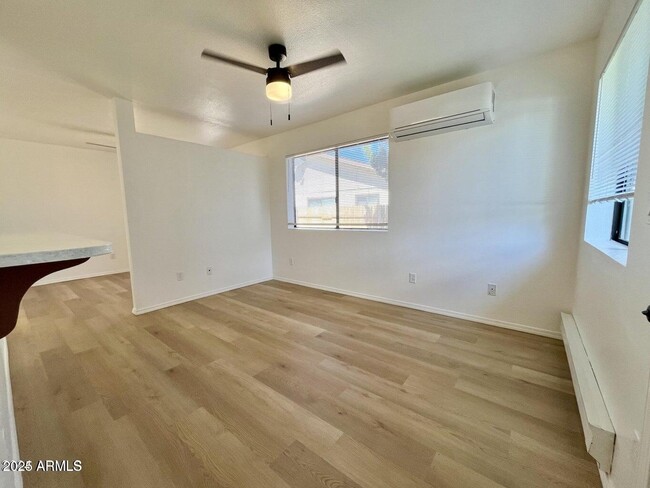 Building Photo - 7800 Spouse Dr