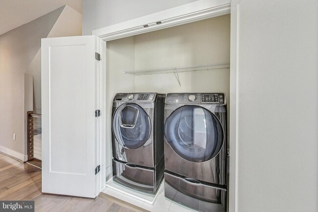 Building Photo - 1458 Piccard Dr