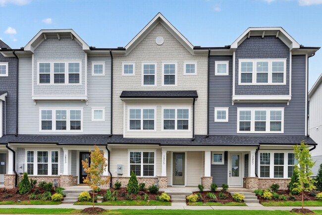 Building Photo - 2405 Adrift Rd