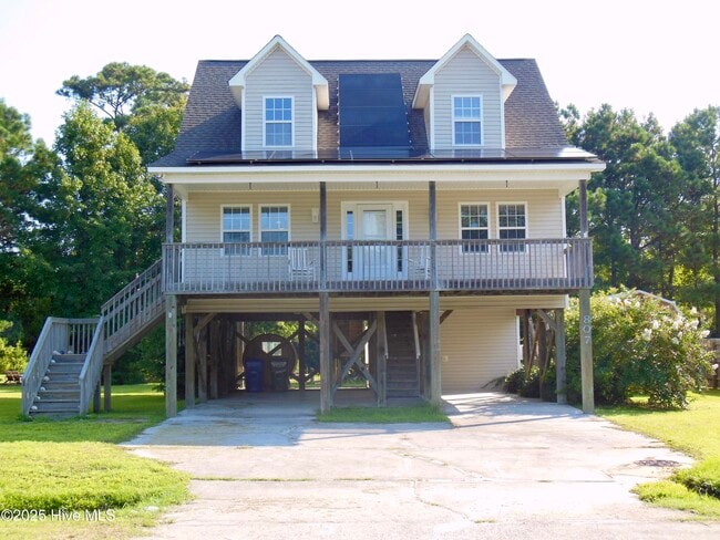 Primary Photo - 807 Driftwood Dr