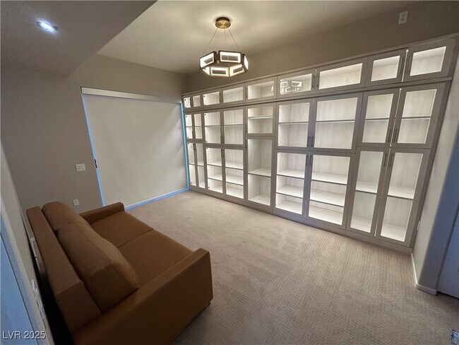 Building Photo - 8255 S Las Vegas Blvd