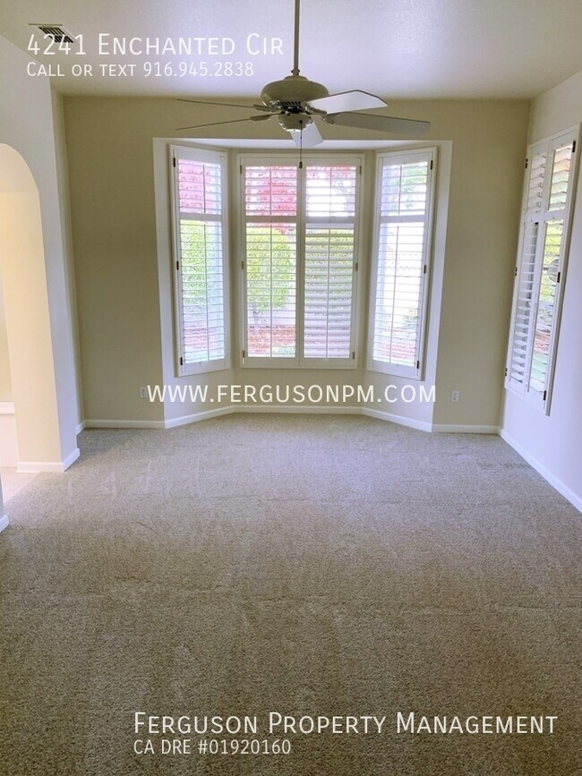 Building Photo - 4241 Enchanted Cir