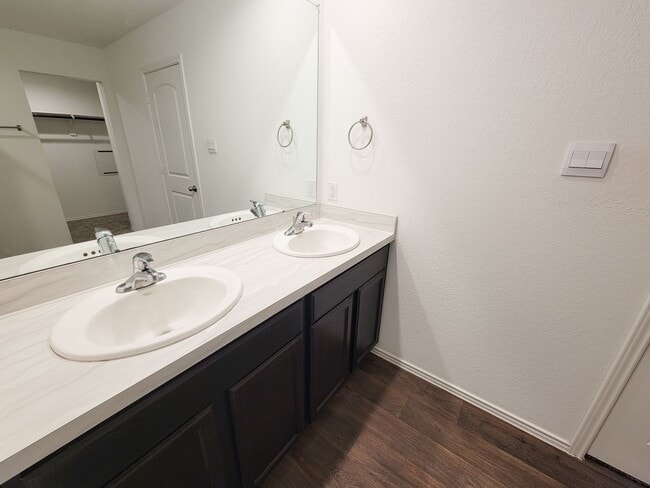 Building Photo - Welcome to your next home in the heart of Downtown Cleveland, Texas! This inviting 3-bedroom, 2-b...