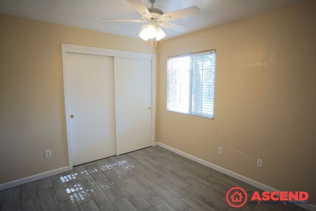 Building Photo - Wonderful Home Off Merle Haggard and N Che...