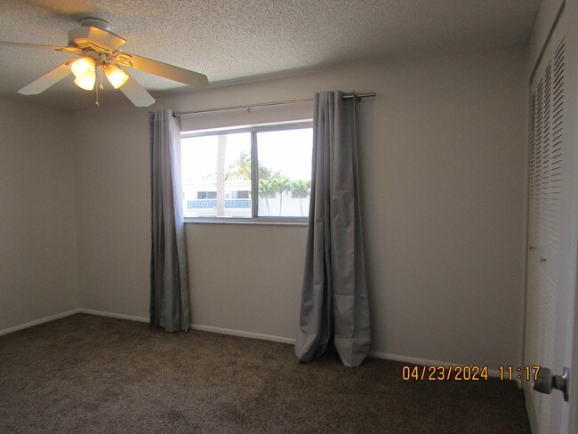 Building Photo - 1128 Mary Joye Ave