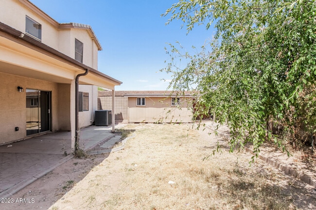 Building Photo - 12846 W Roanoke Ave