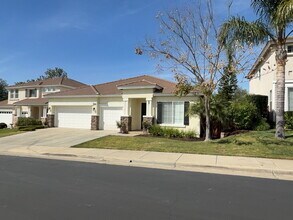 Building Photo - "Spacious  4-Bedroom Oasis in Riverside with 2 Full Baths and 2,470 Sq Ft of Comfort!"
NO PETS AL...