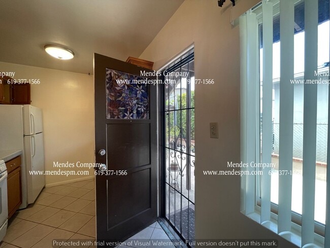 Building Photo - 3123 Jarvis St