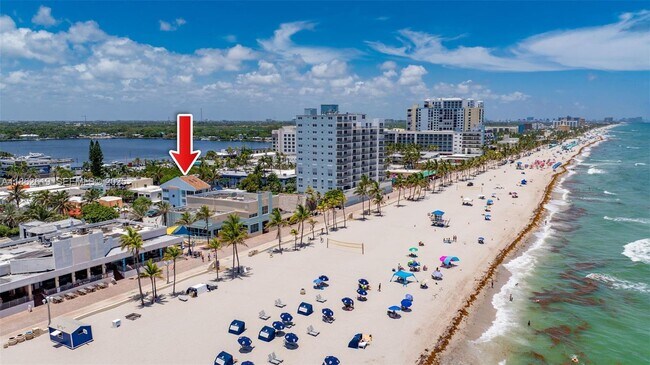 Building Photo - 311 N Surf Rd