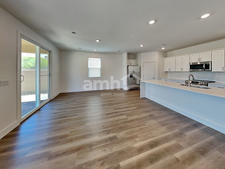 Building Photo - 4660 Flaming Ridge Trail