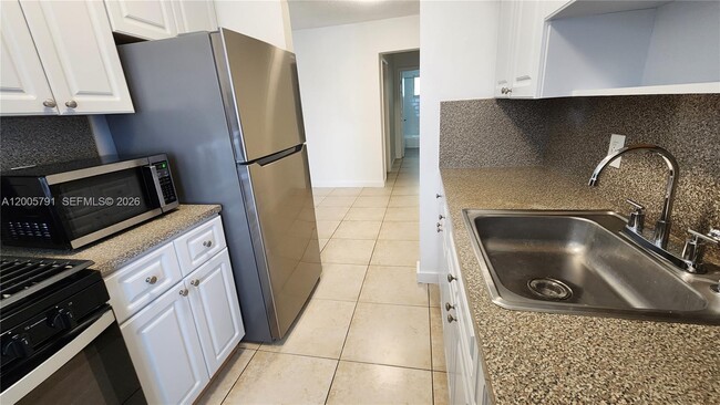 Building Photo - 1231 Pennsylvania Ave