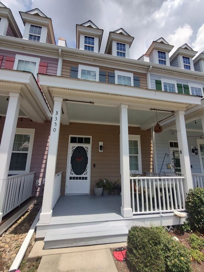 Building Photo - 3350 Pampas Dr