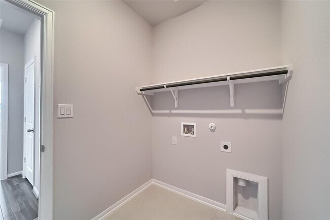 Building Photo - 157 Gamble Dr