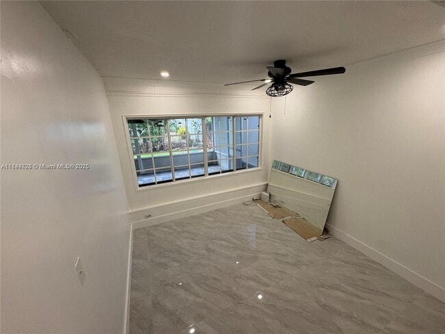 Building Photo - 6612 Dahlia Dr