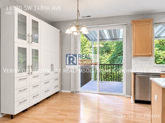 Building Photo - 13370 148th Ave