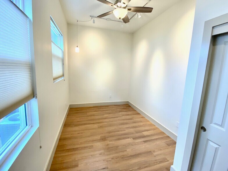 Bedroom 2. - 1321 Highland St