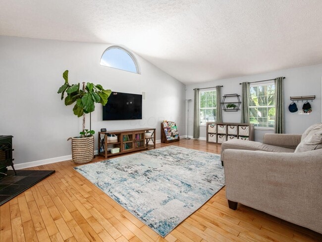 Building Photo - 3259 Longspur Dr