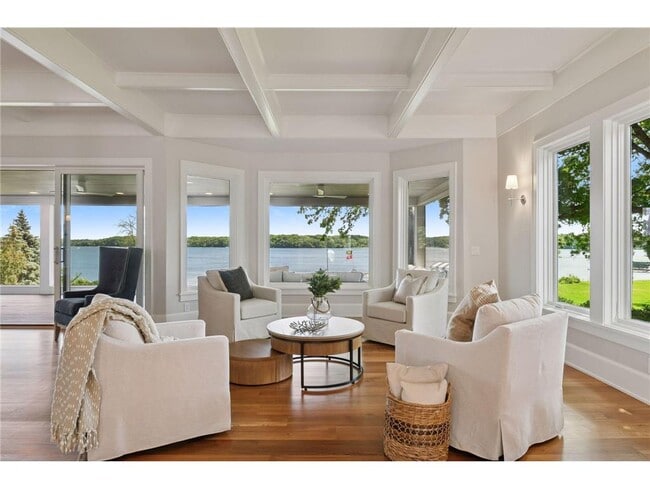 Building Photo - 2462 Lafayette Rd