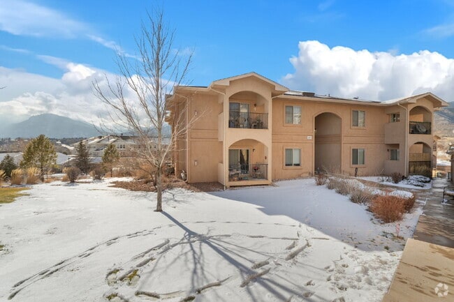 Building Photo - 1675 Little Bear Creek Point