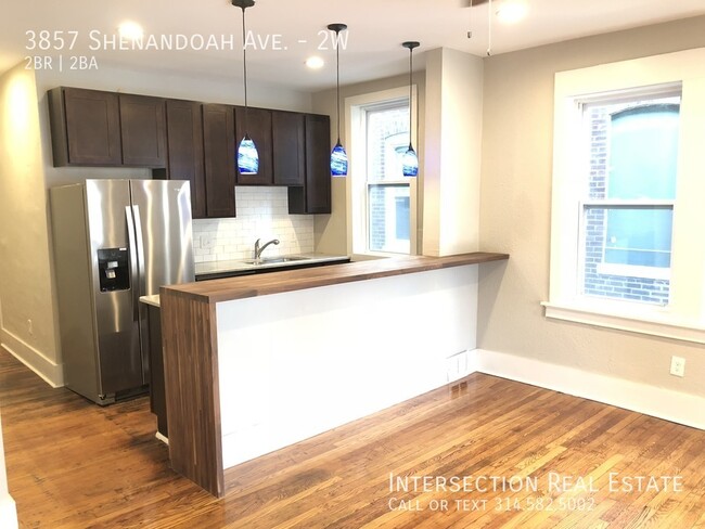 Building Photo - Beautifully Updated 2bd/1.5ba Apartment in...