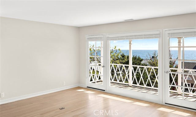 Building Photo - 1259 Cliff Dr