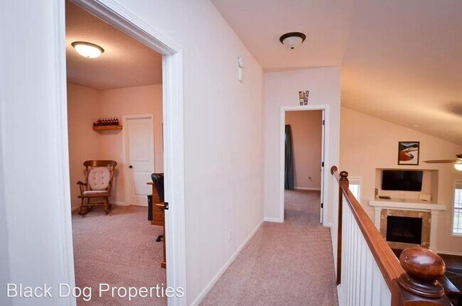 Building Photo - 5 br, 3 bath House - 2421 Brooke Bend