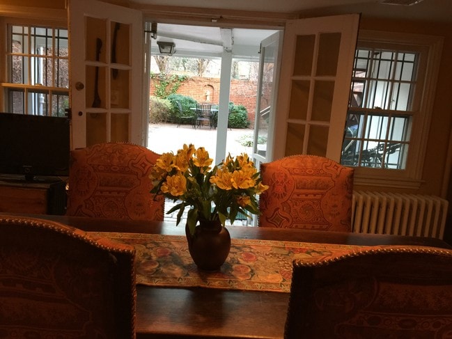 dining room French doors leading to garden - 1310 33rd St NW