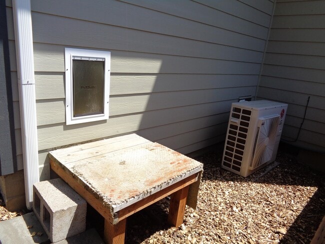 Building Photo - 1364 Northern Heights Loop NE