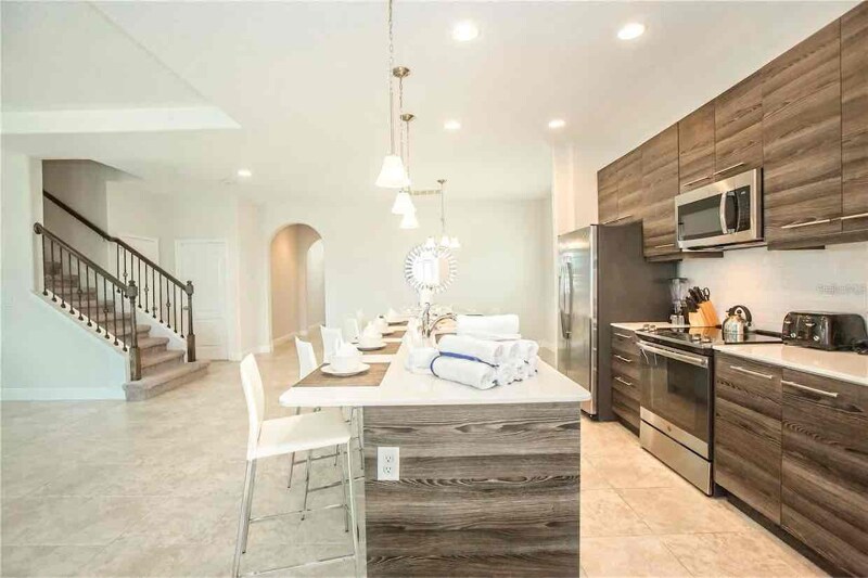 Building Photo - 181 Mitchell's Manor