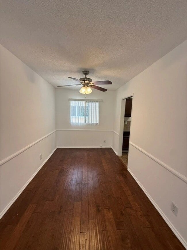 Interior Photo - 10026 Palms Blvd.,