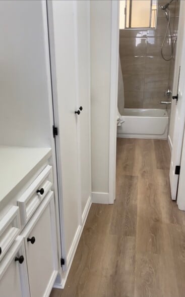 Building Photo - 5430 Corteen Pl