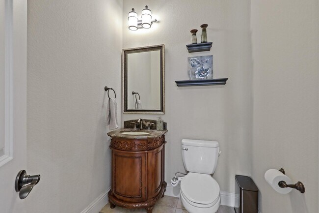 Building Photo - 5730 Balcones Ridge Ln