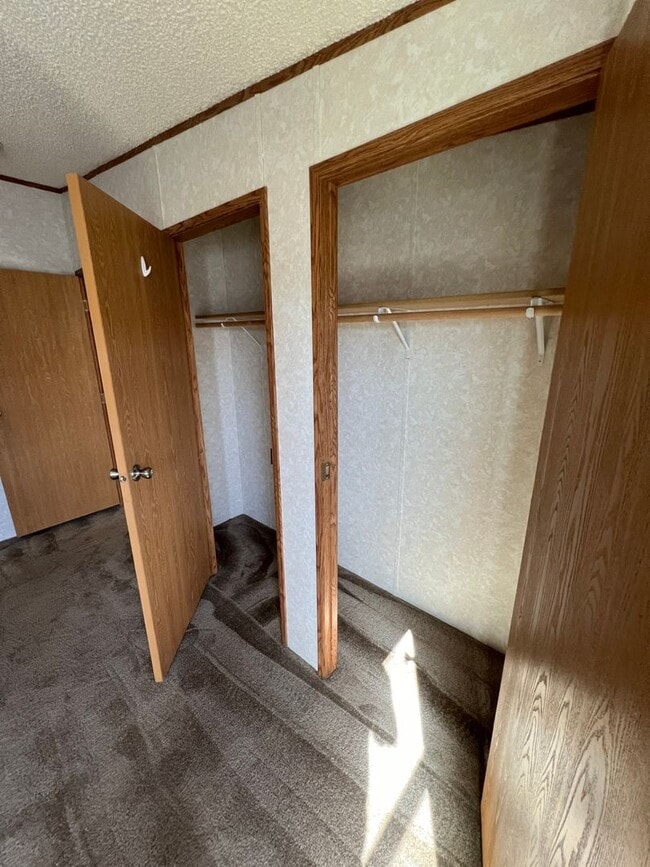 Building Photo - 3 Bedroom 2 Bath Modular Home with Many Amenities & Storage Shed