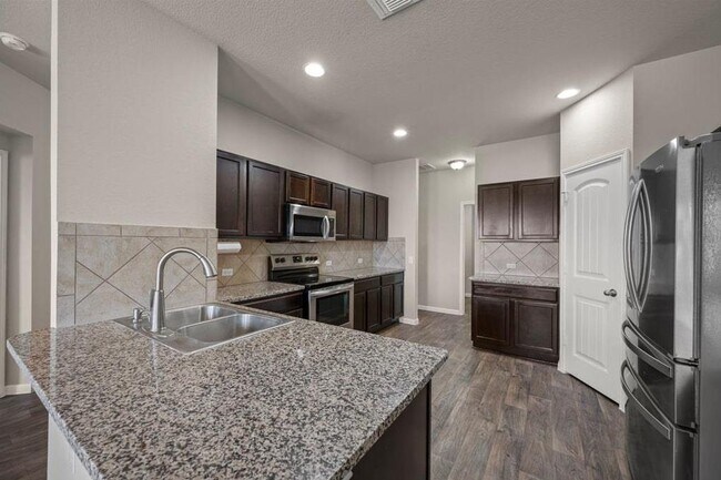 Building Photo - 144 Sulphur River Lp