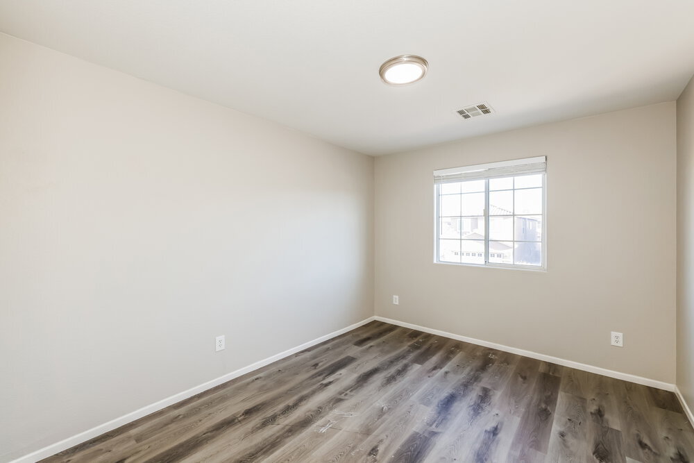 Building Photo - 6236 Desert Lavender Ave