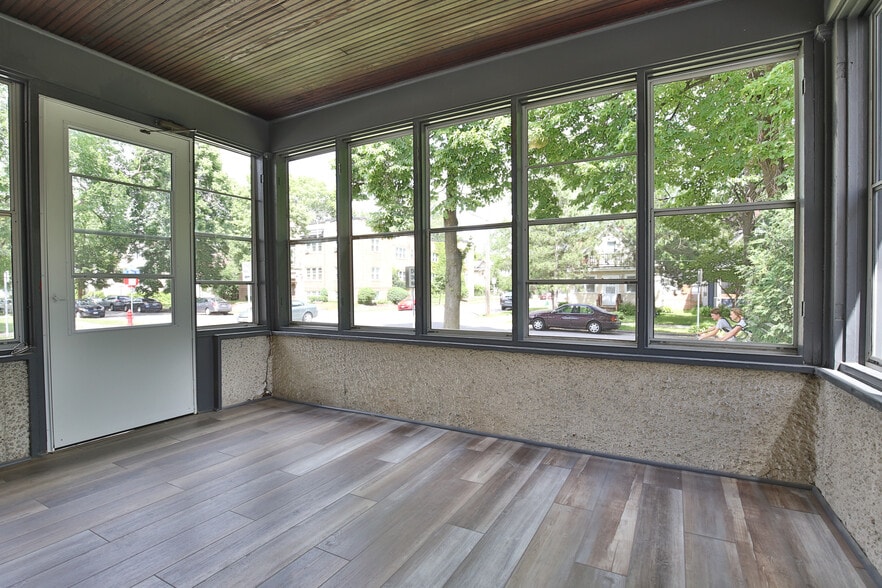 Porch - 3500 Garfield Ave