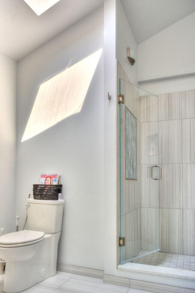 Building Photo - **COMING SOON**Stunning Mid Century Rancher